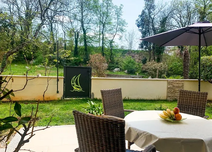 Garden شقة بوريتش